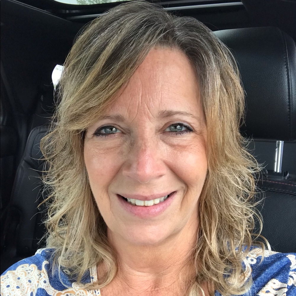 Meet your Posher, Pam